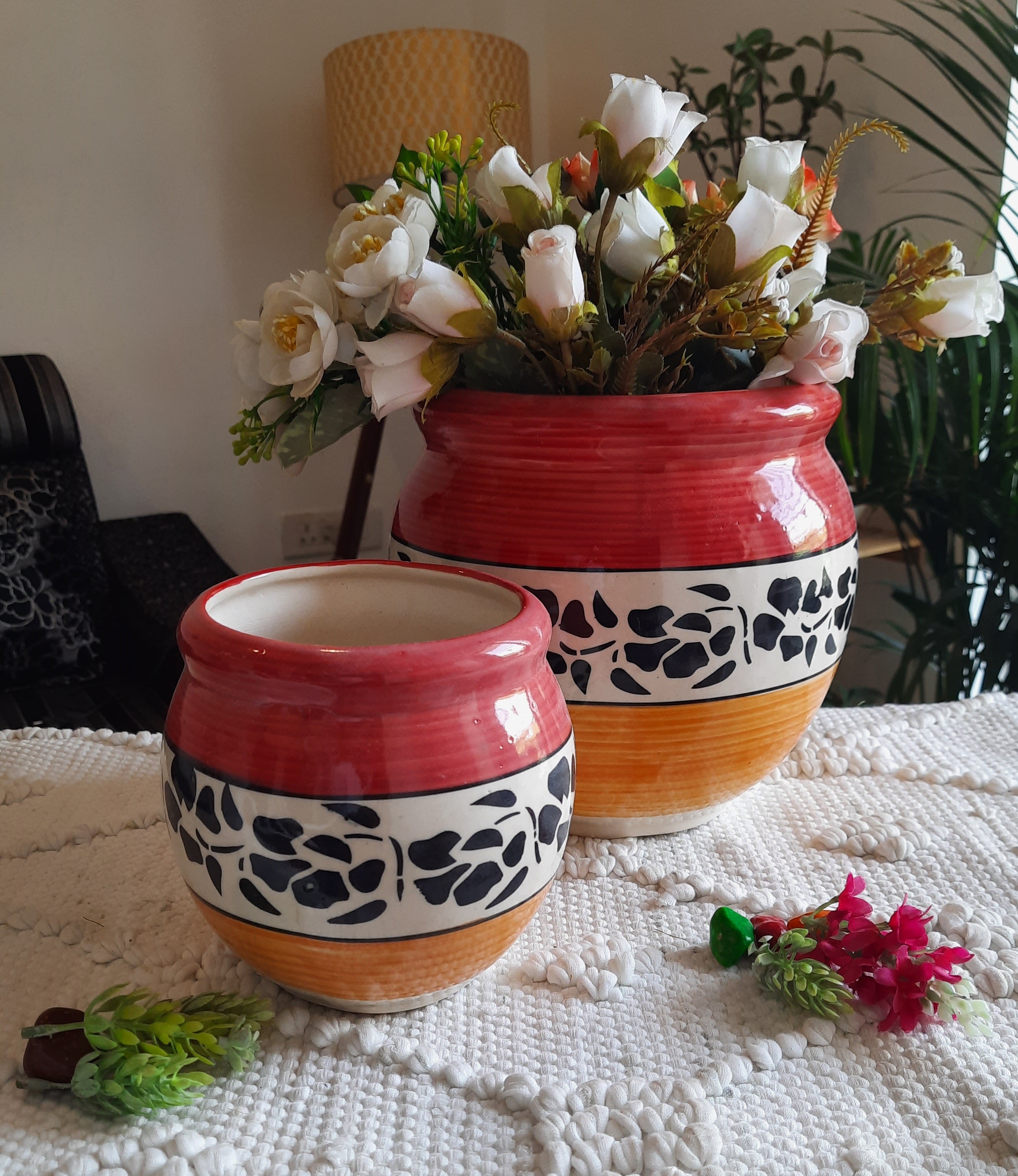 Mughal Style planters Pot Set of 2 Color - Red & Yellow