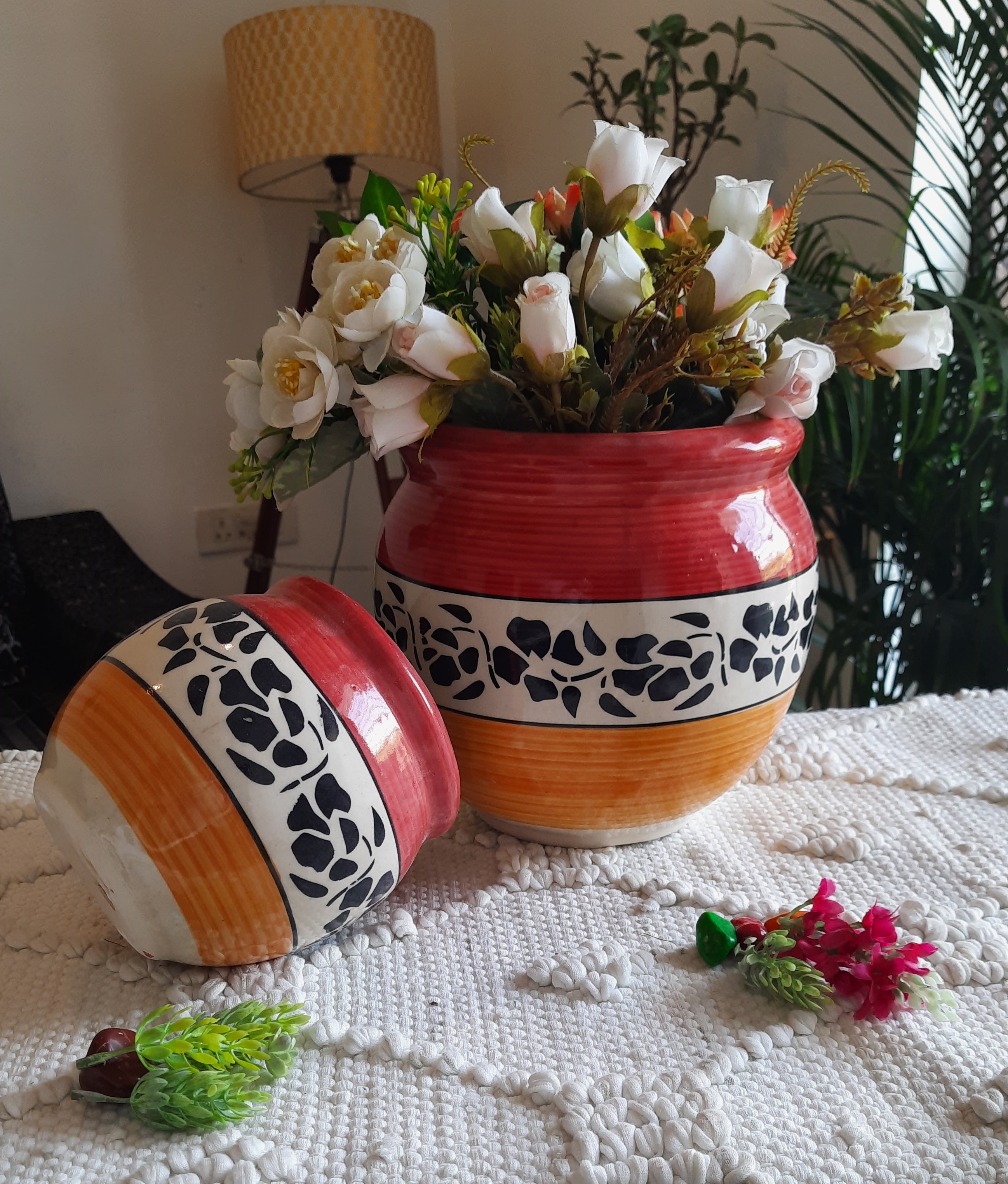Mughal Style planters Pot Set of 2 Color - Red & Yellow