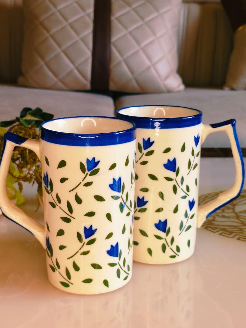 Ceramic Blue Flower Design Mugs for Beer, Cocktails & Drinks | 600 ML Each, Set of 2