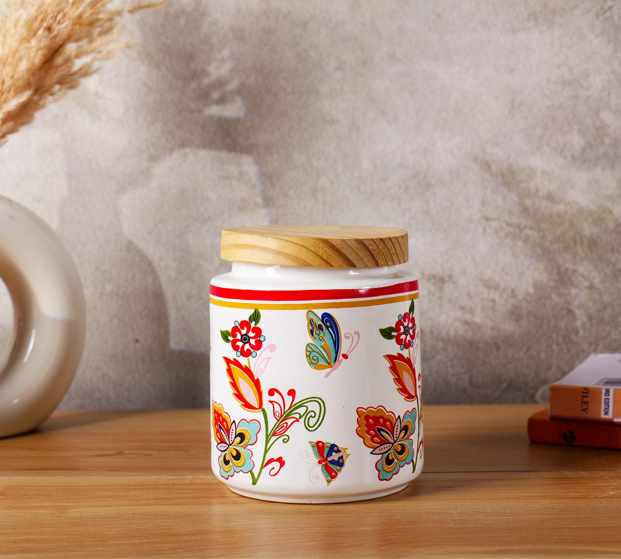 Red flower Ceramic Jar with wooden lid set of 1