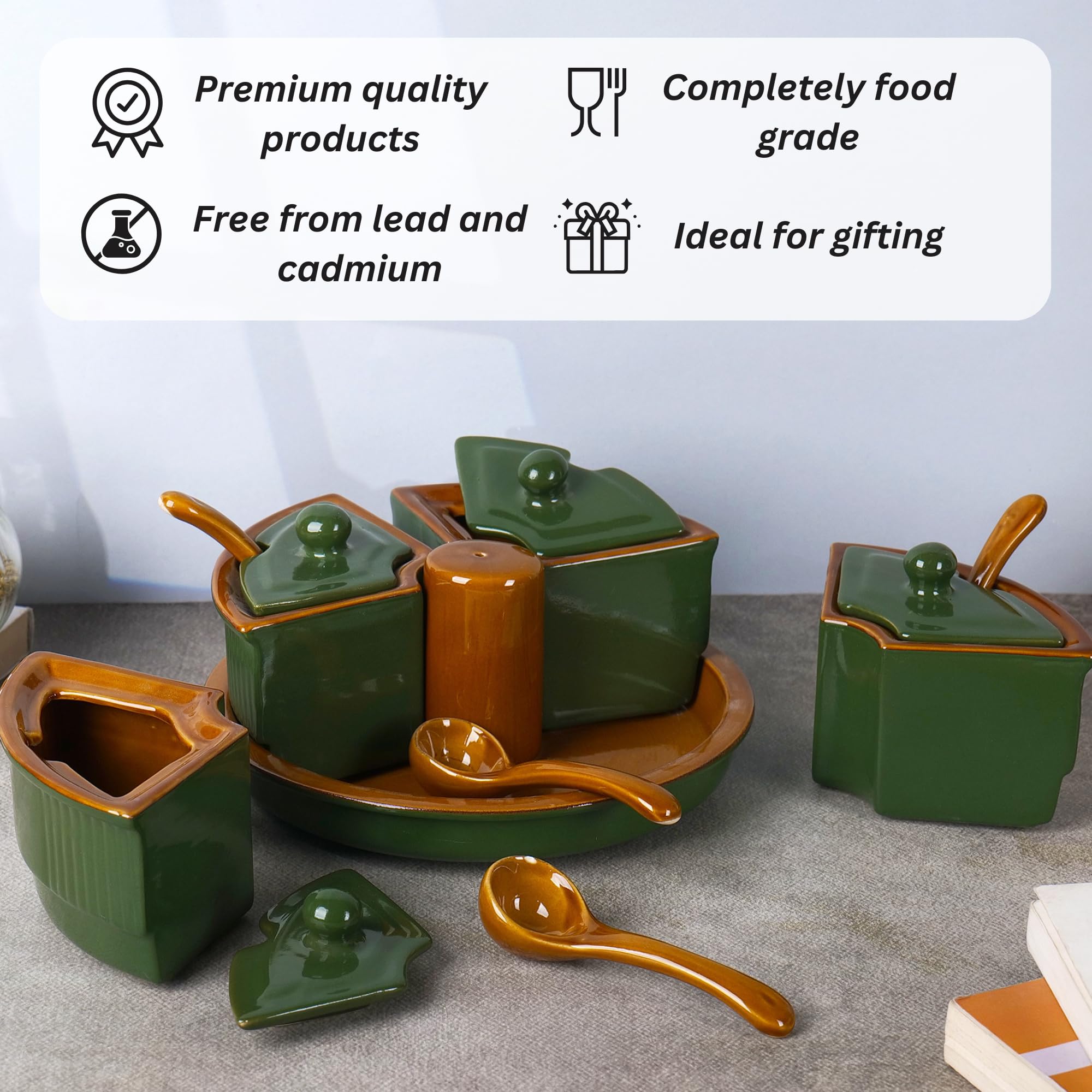 Green with golden 5 piece pickel set