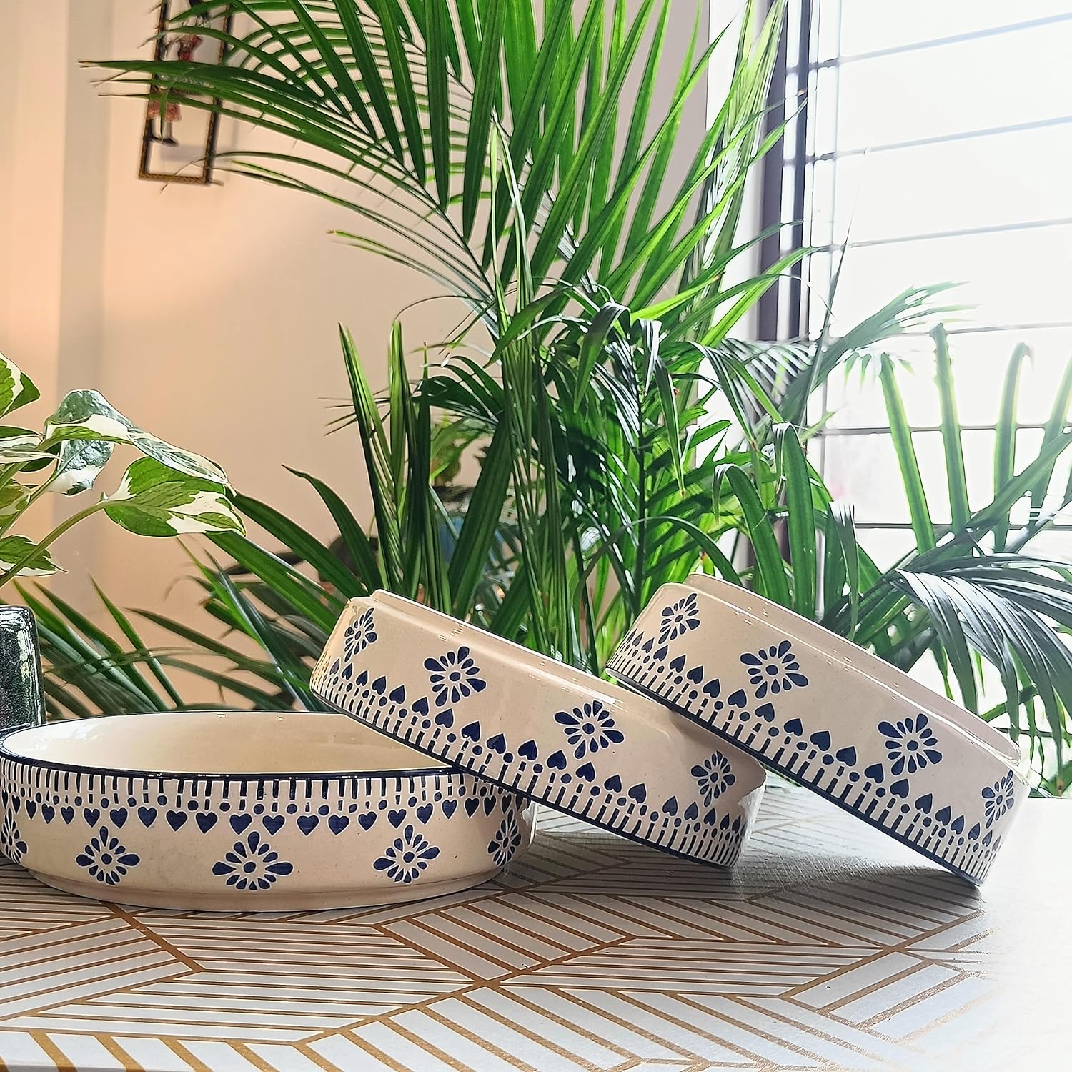 Salad Chivalry Bowls set of 3