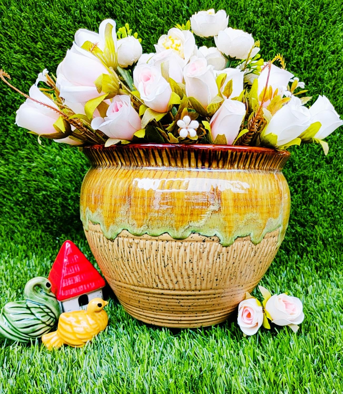 Cream Glacier Pot