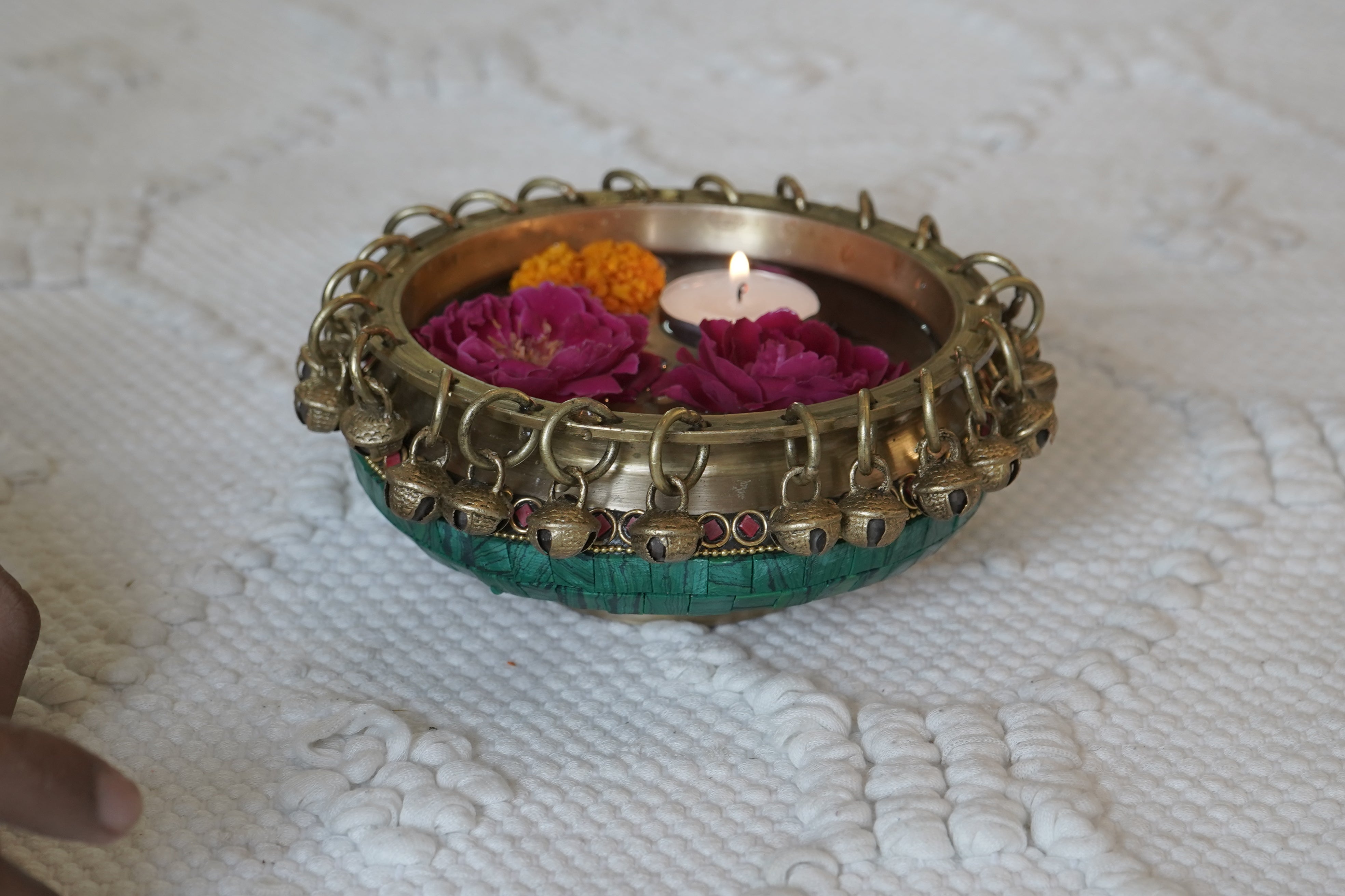 Round Design Brass Urli Decor Bowl,