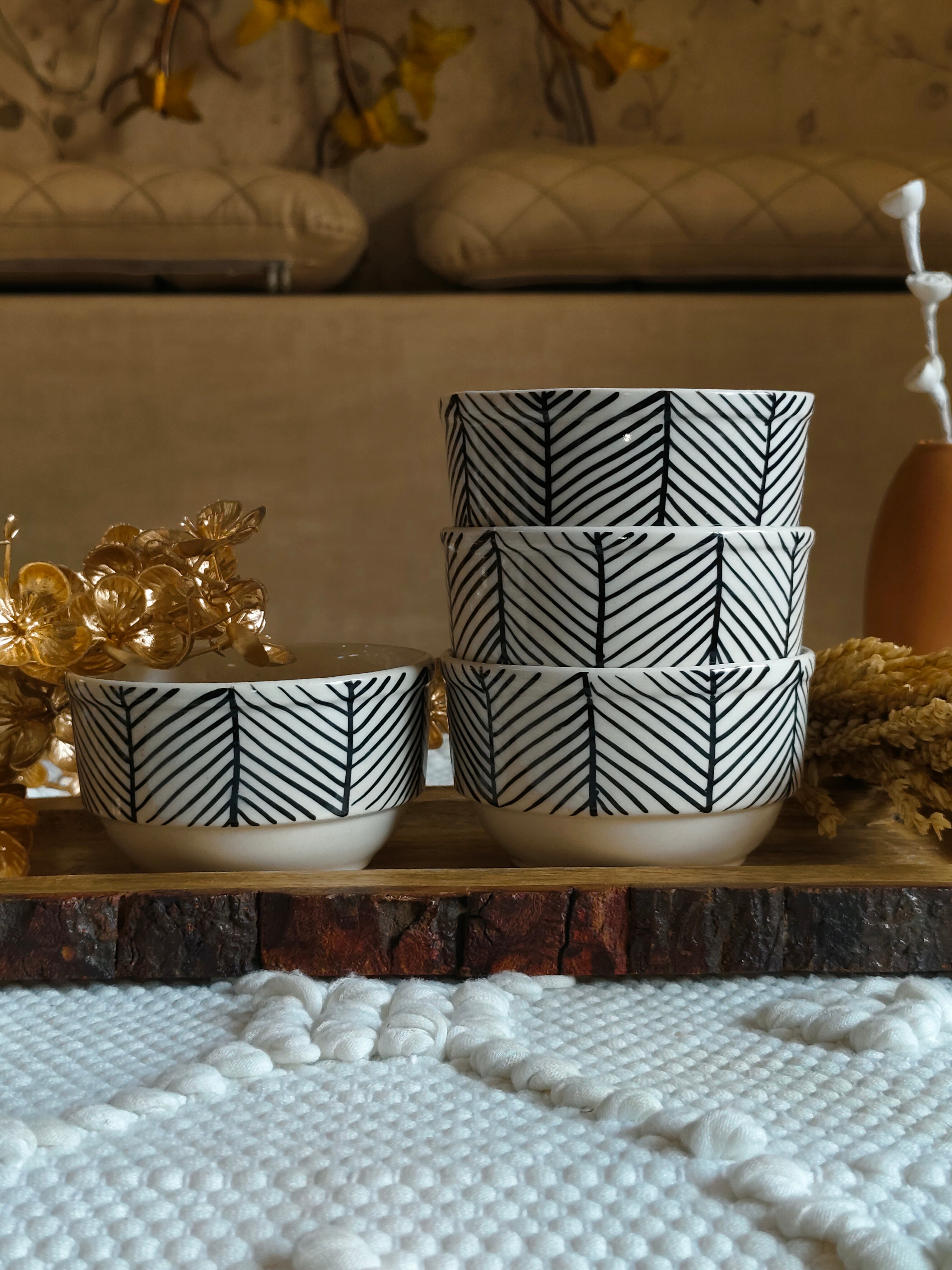 Niyara stripped design bowl set 4