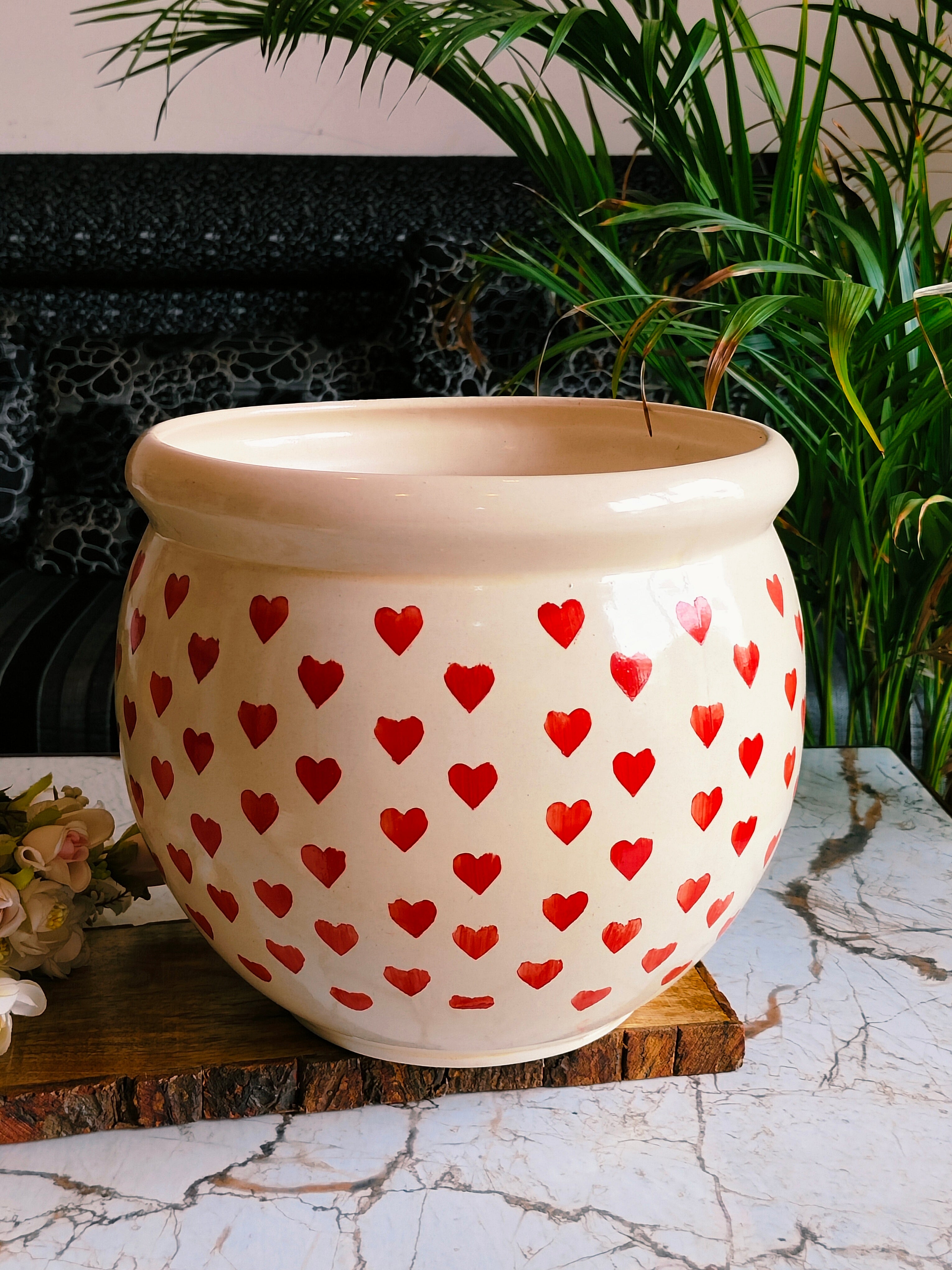 Valentine Handi 11 inches pot