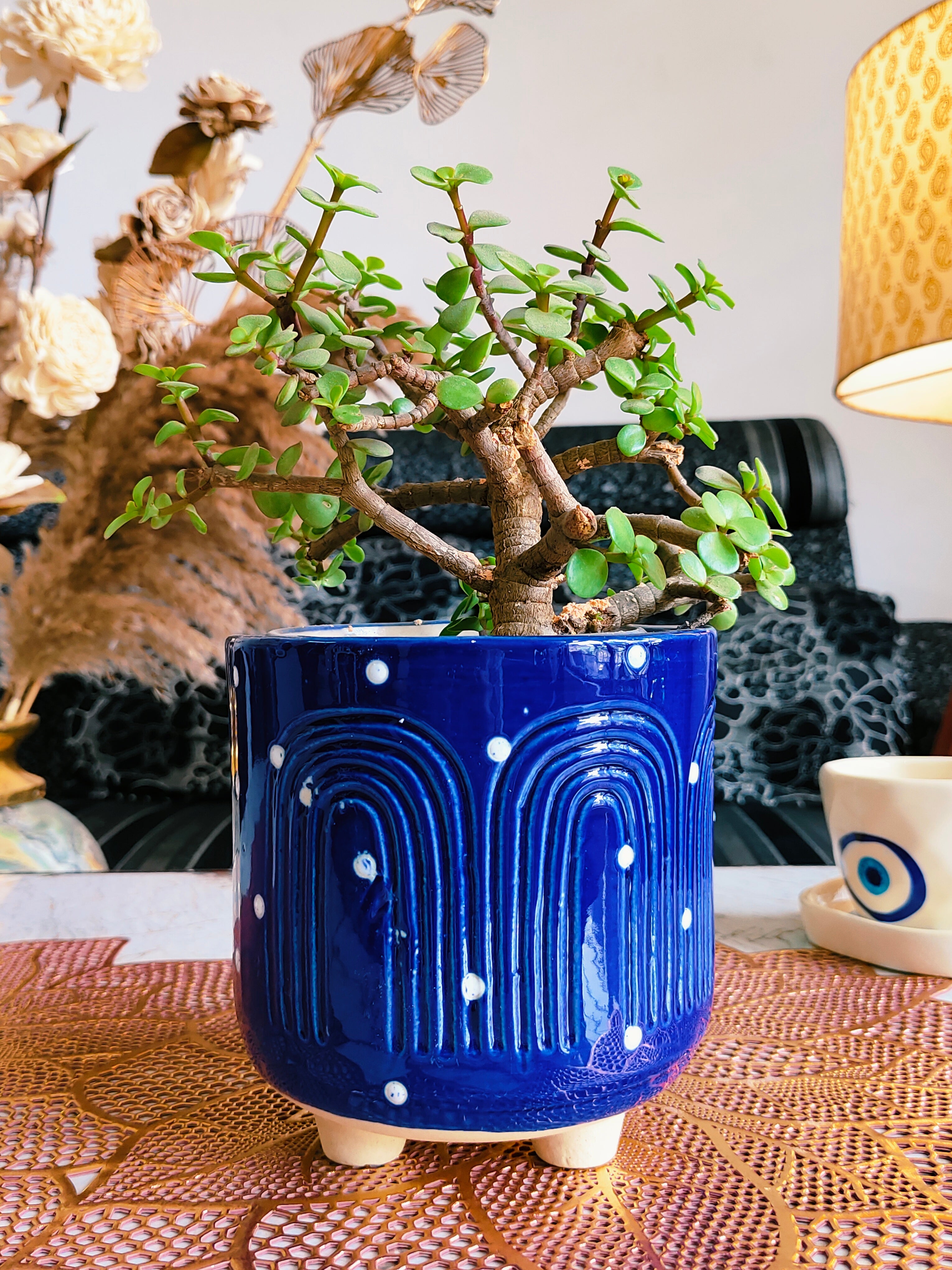 Abstract pot 6 inches