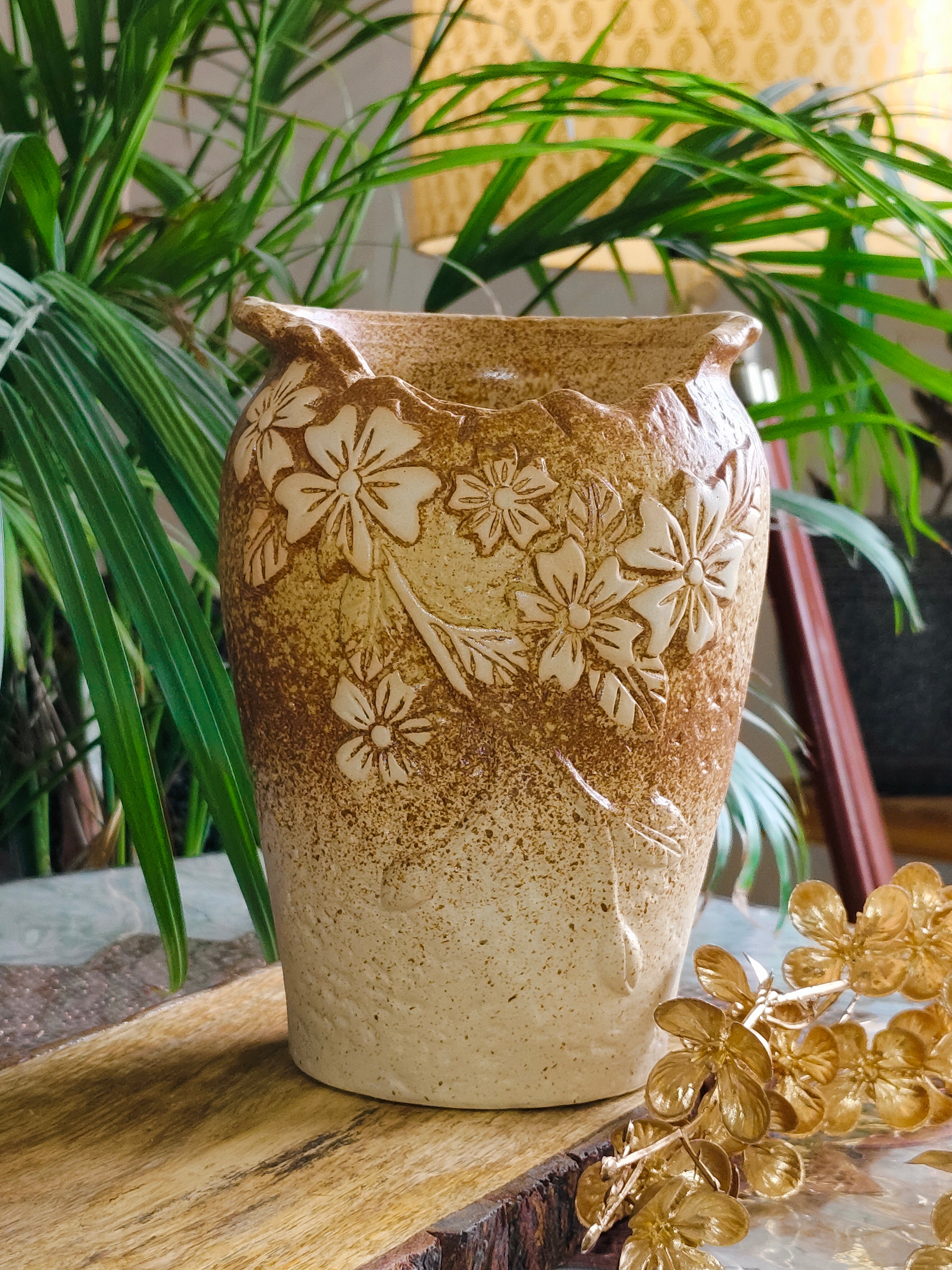 Stylish Cylindrical Look Ceramic Pots Size 5 inch by 7.5 inch (Alphonso)
