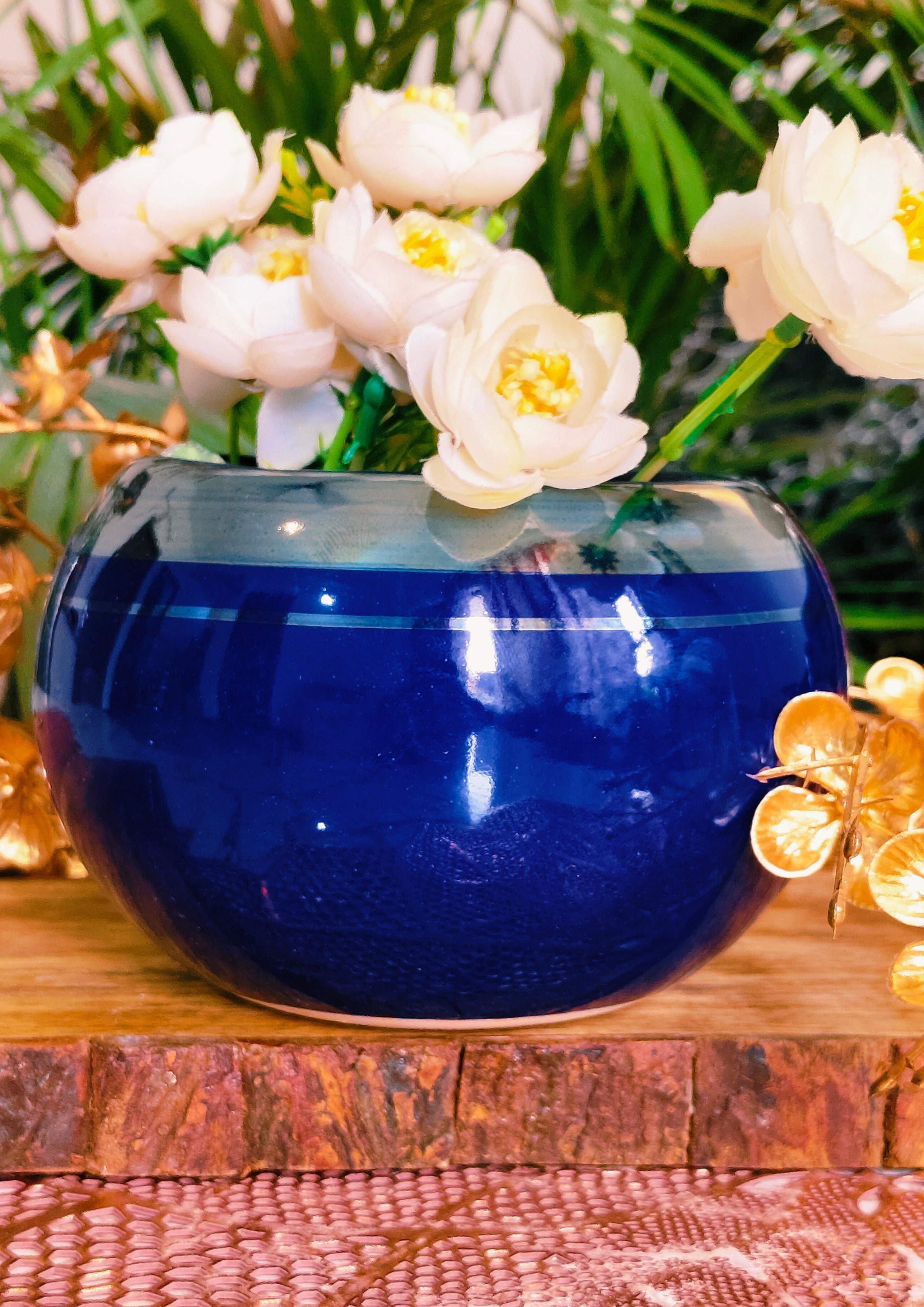 Blue Adge Ball Design Ceramic Pots Size 6 inch