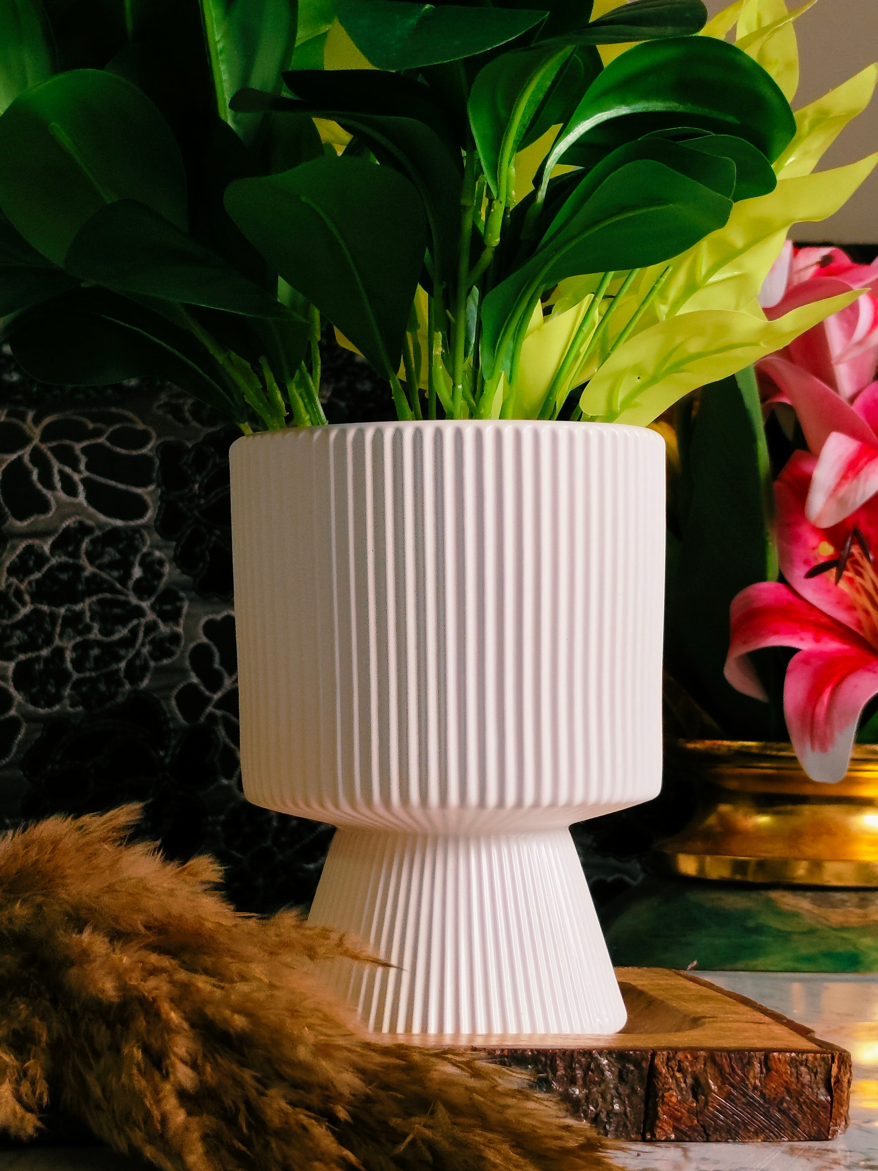 Goblet White 6.5 inch (Imported Ceramic Pots)