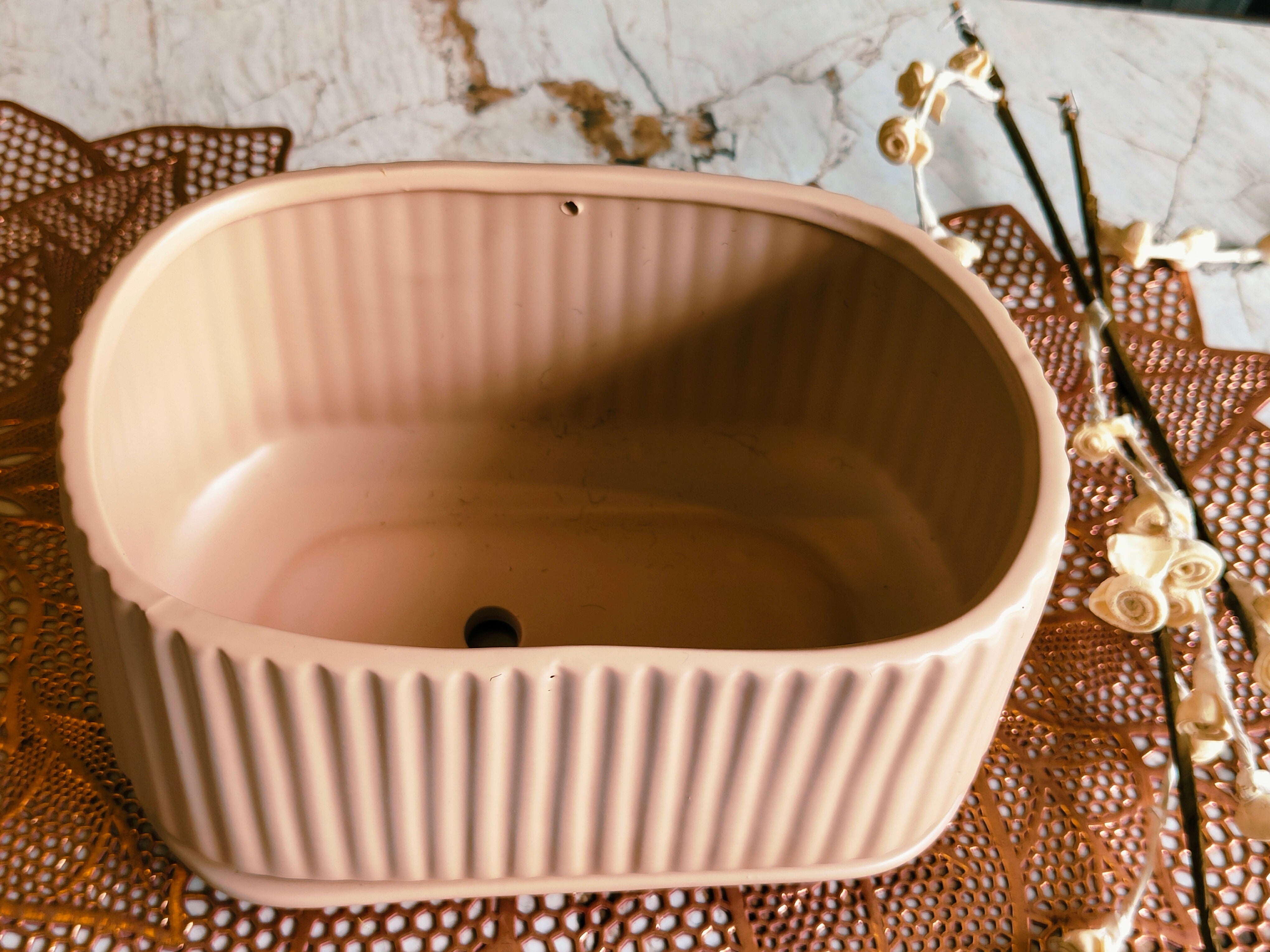 Stripe Design pot (Light Pink with Tray)