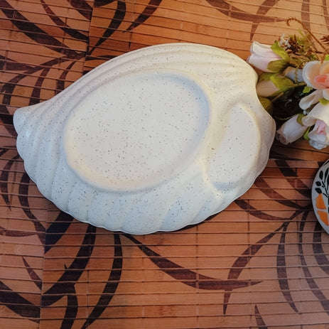 Long Lasting Leaf Shaped Tray