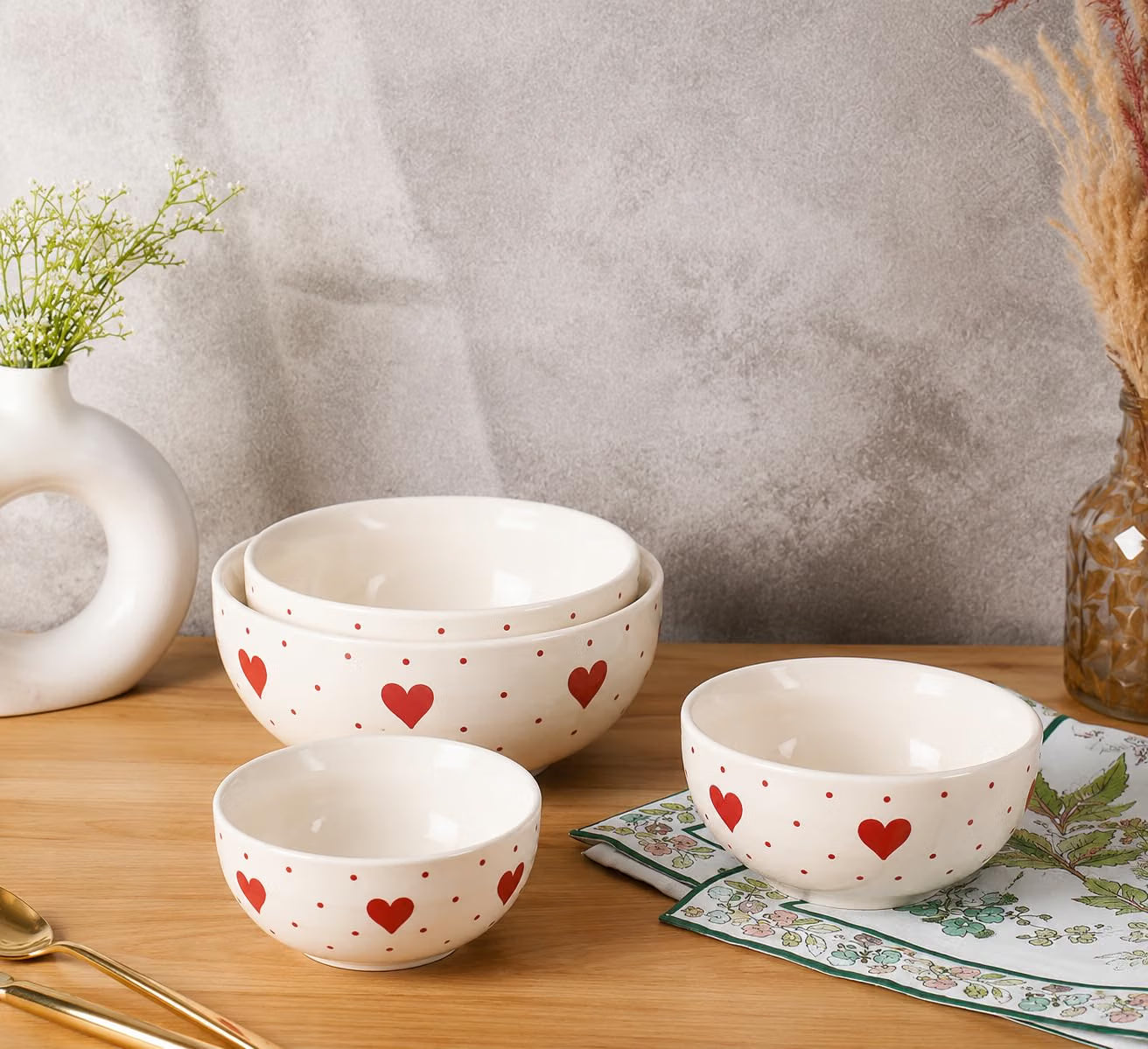 Niyara heart print bowls set of 4
