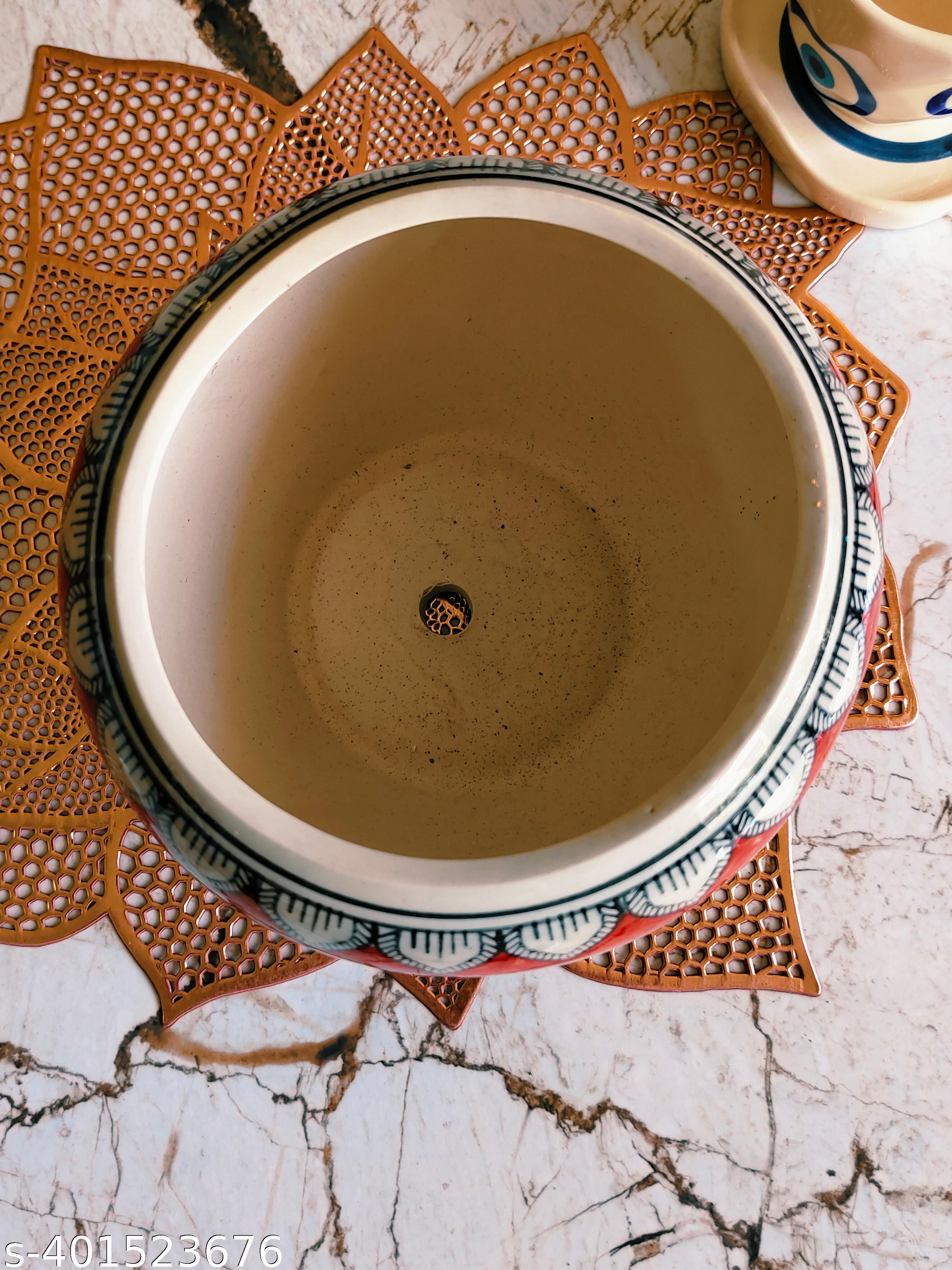 Red mughal print pot 7 inches